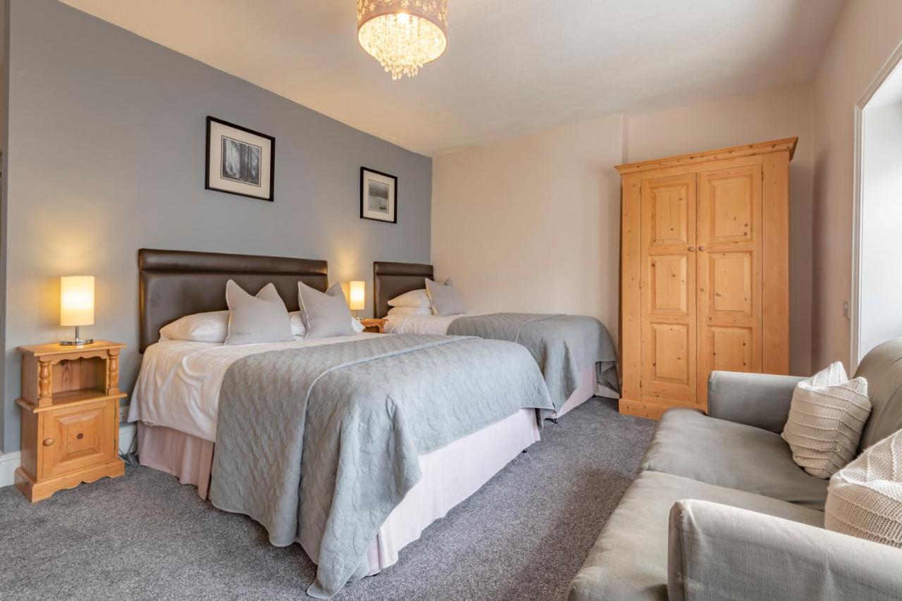 Hotel The Wilton Llandudno Esterno foto