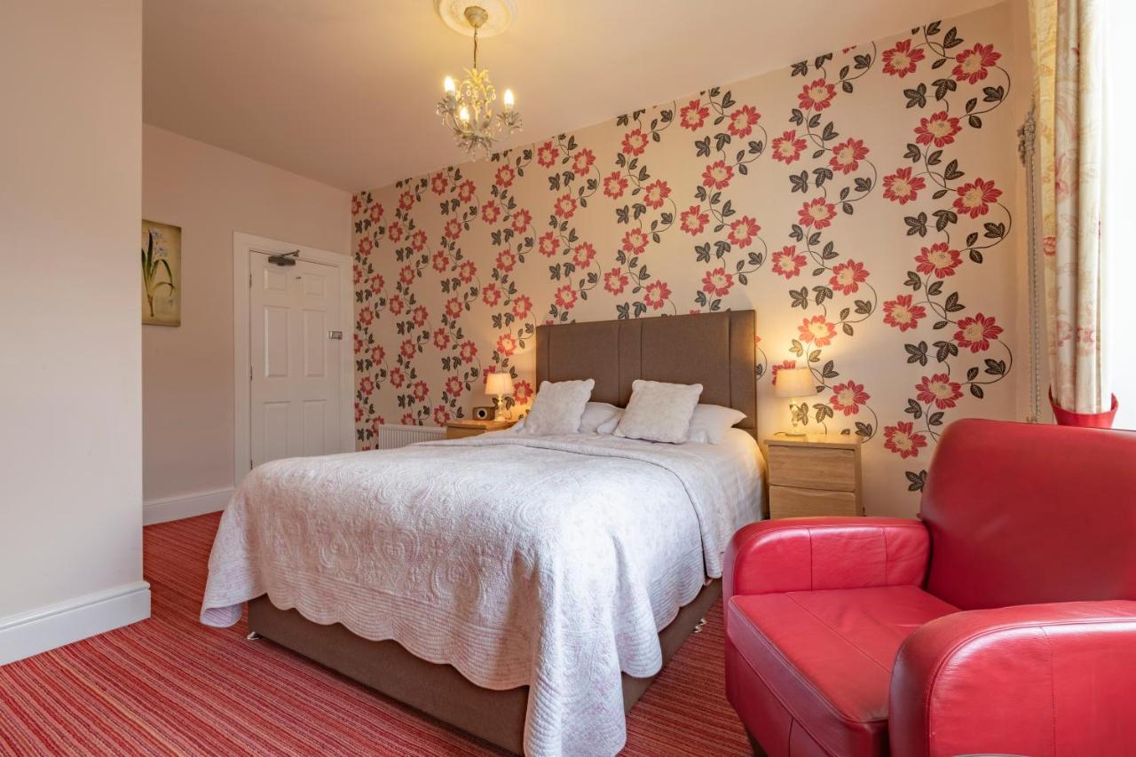 Hotel The Wilton Llandudno Esterno foto